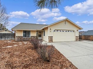 75 Gamble Ct, Susanville, CA 96130