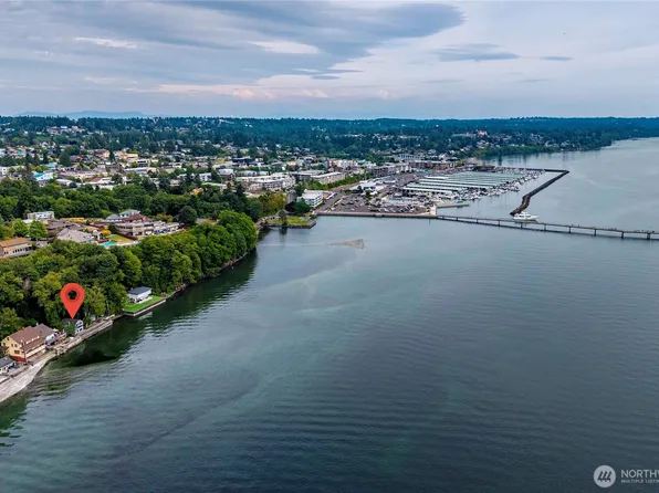 230 S 219th Street, Normandy Park, WA 98198