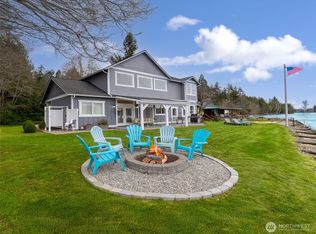 62 E North Bay Road, Allyn, WA 98524
