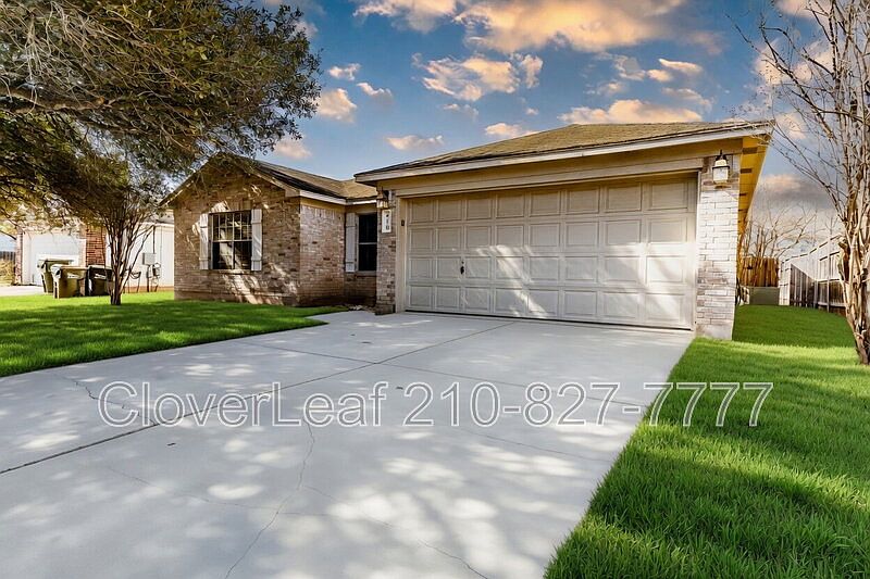 1st image of 410 Masonwood Dr