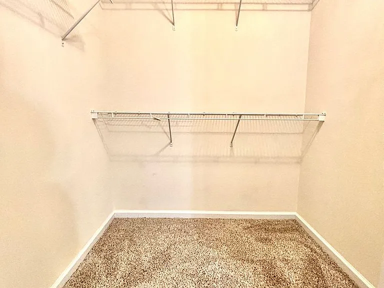 1711 Renwick Dr #102 — Photo 26
