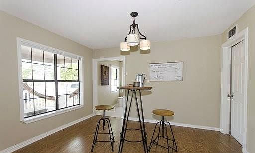 5th image of 1819 W Avenue L
