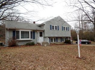 28 Quaker Church Rd, Randolph, NJ 07869