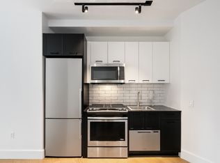 67 Wall St APT 10E, New York, NY 10005