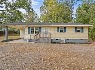 108 Lakeview Dr, Landrum, SC 29356