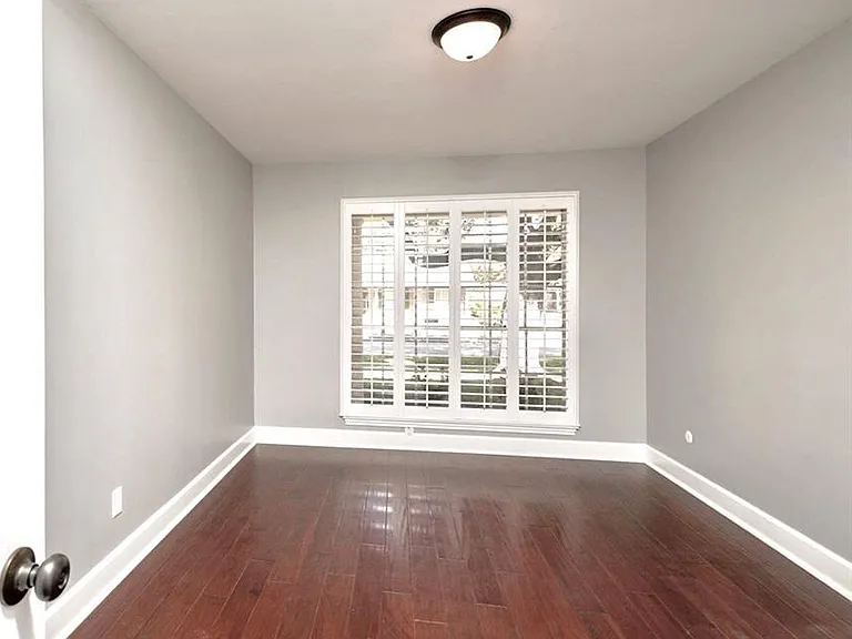 8319 Burning Hills Dr — Photo 17