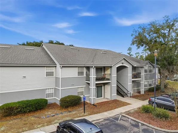 3705 SW 27th St APT 717, Gainesville, FL 32608
