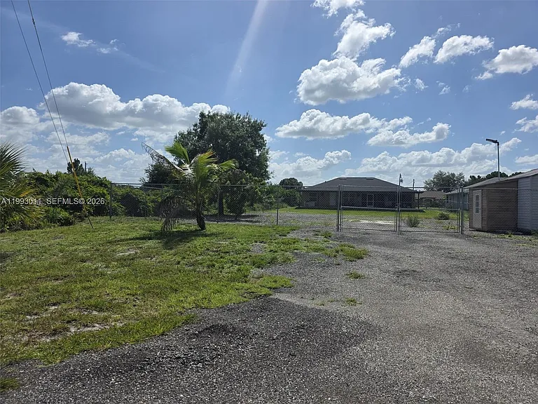 1816 Tomaso Ave — Photo 47