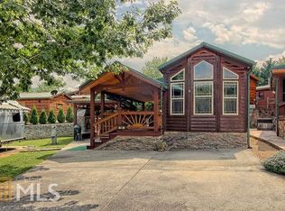 96 River Vista Dr, Dillard, GA 30537