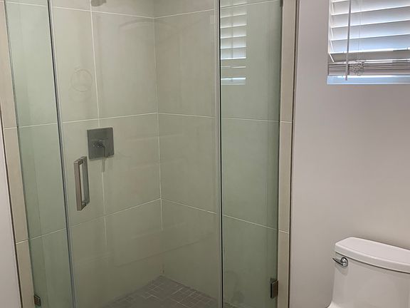 4th image of 6850 Quinton Ln #1/2