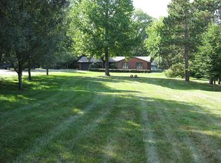 3470 W Carr Hill Rd, Columbus, IN 47201