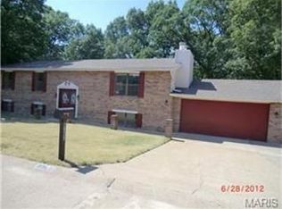 1939 Forest Haven Dr, Imperial, MO 63052