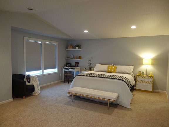 4th image of 5305 Montpelier Dr