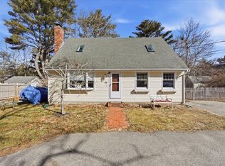 70 Quinaquisset Avenue, Mashpee, MA 02649