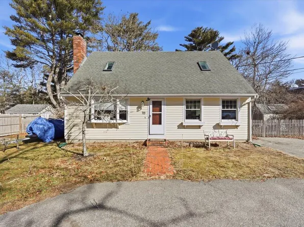 70 Quinaquisset Avenue, Mashpee, MA 02649