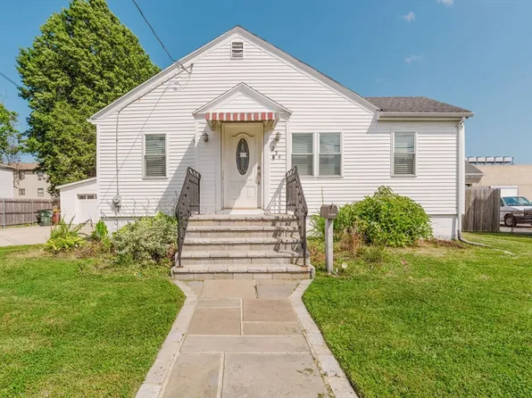 254 Montaup St, Fall River, MA 02724