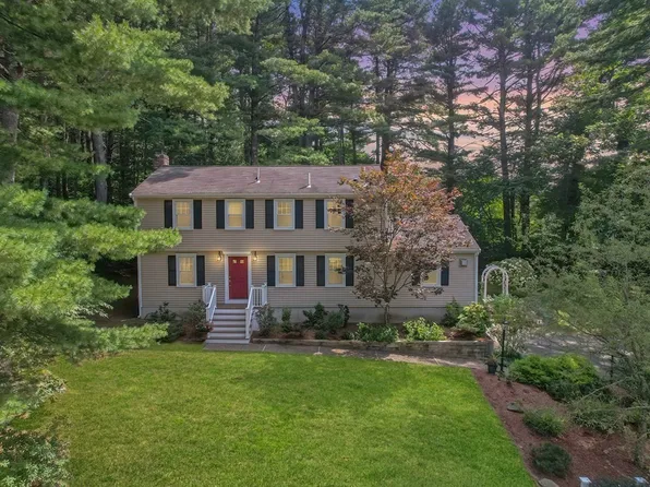 23 Bonney Dr, Holliston, MA 01746