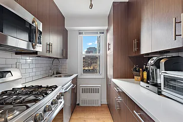 Rented by Nest Seekers International