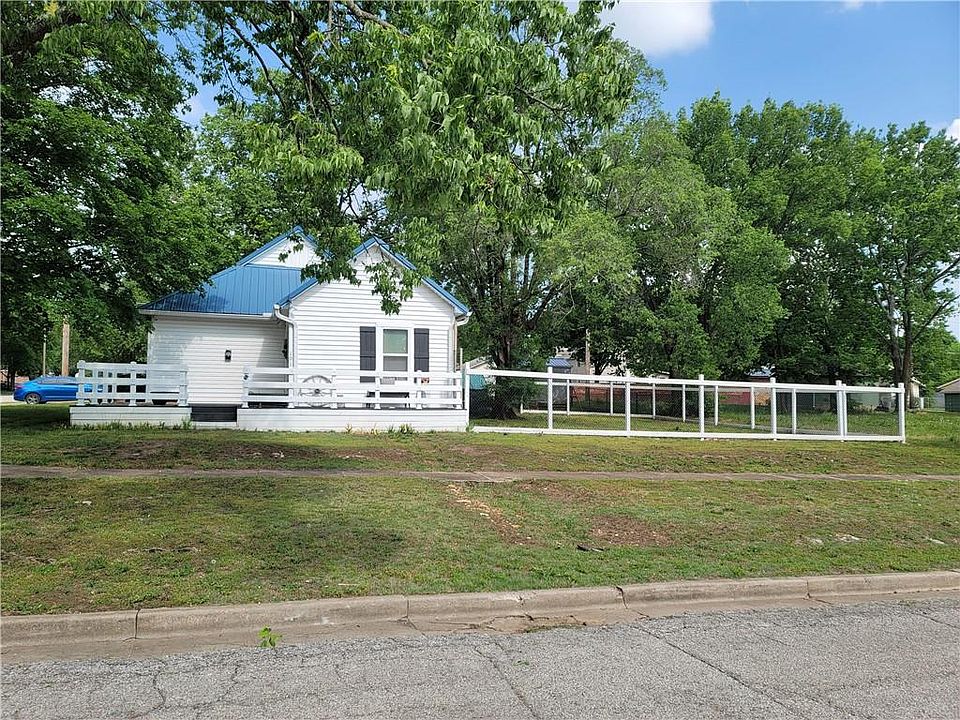 101 S Little St, Fort Scott, KS 66701 Zillow