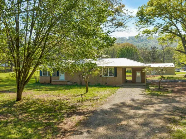 417 Railroad Ave, Valley Head, AL 35989