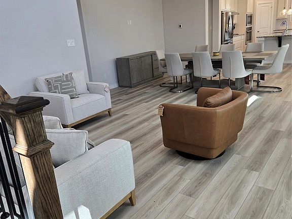 4th image of 7844 Axis Ridge Dr