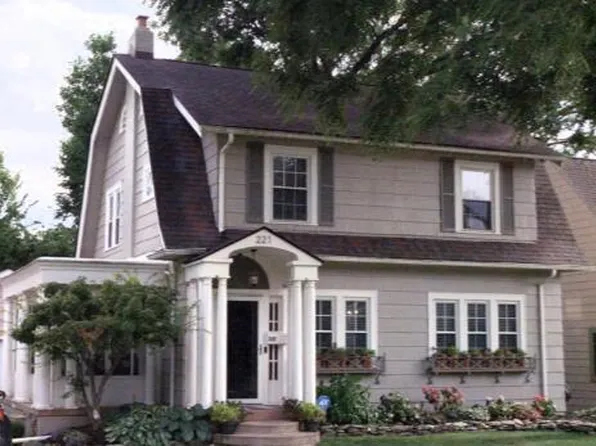 221 Montrose Way, Columbus, OH 43214