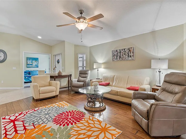 3533 Lakewood Blvd — Photo 22