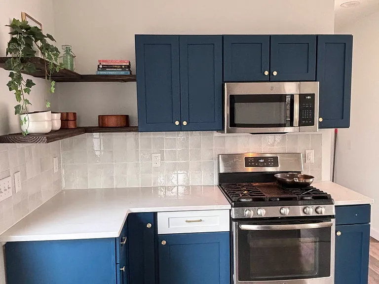 844 Marshall Ave — Photo 10