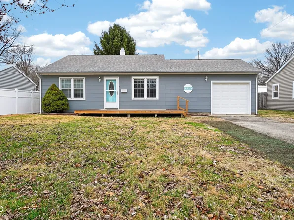 1260 Lincoln Dr, Noblesville, IN 46060