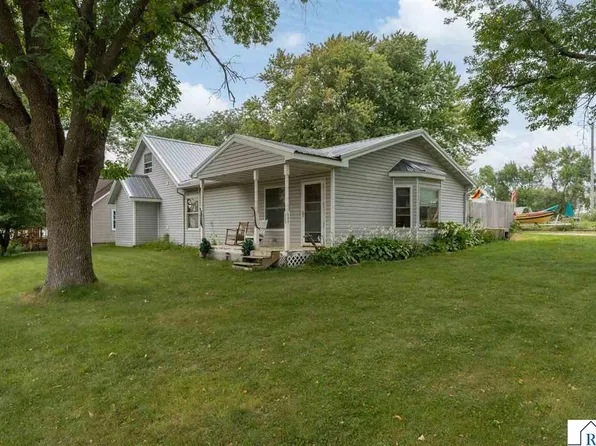 505 W North St, Kiester, MN 56051