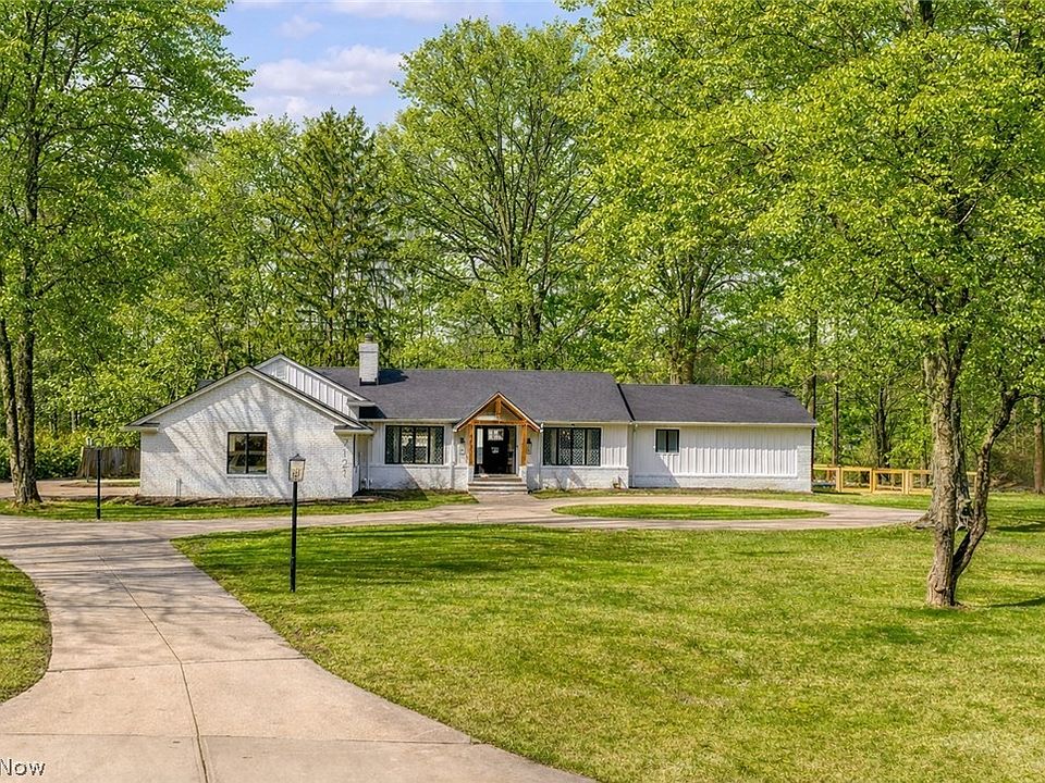 1st image of 7121 Gates Mills Blvd