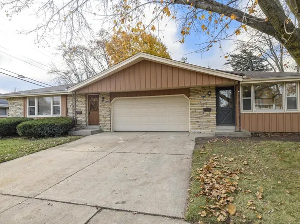 1522 Pewaukee ROAD #1524, Waukesha, WI 53188