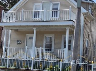 133 Byfield St, Providence, RI 02905