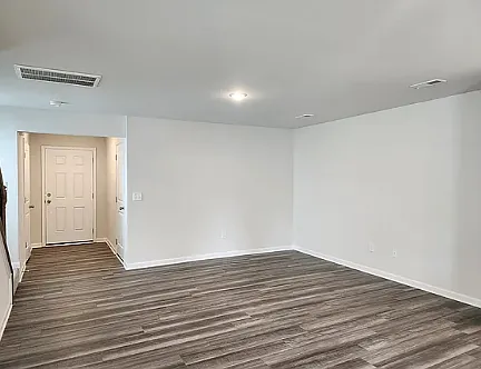 924 Powder Creek Dr — Photo 4