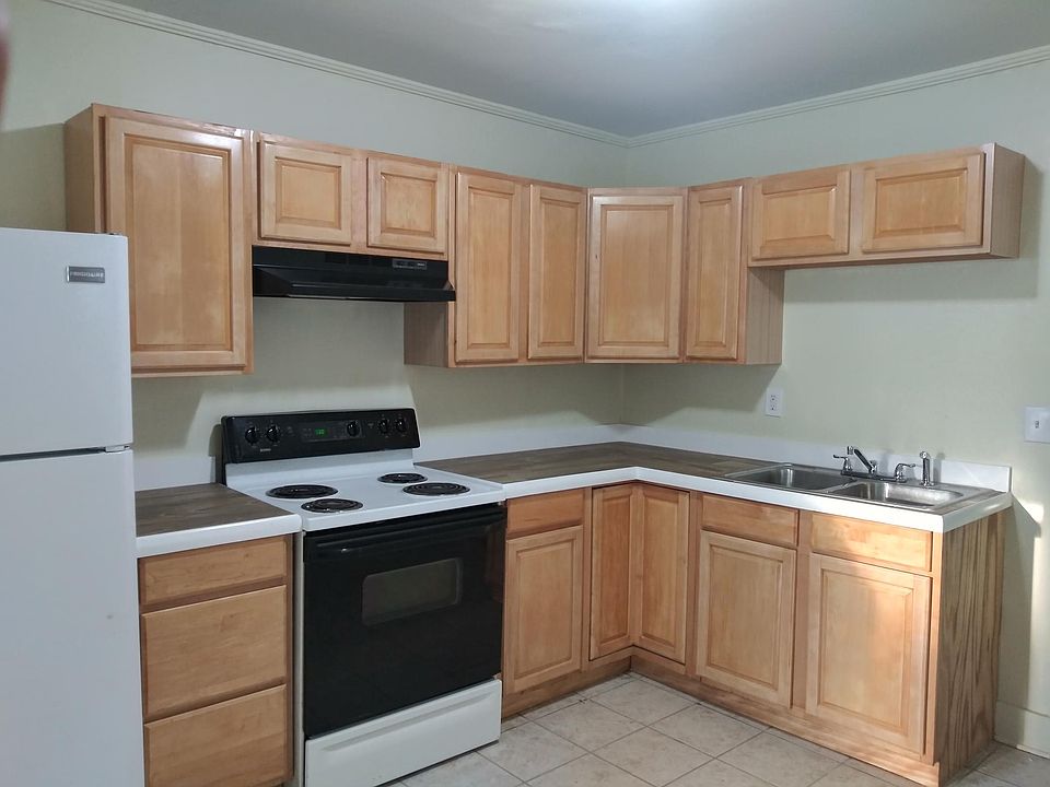 2nd image of 5428 Torgerson Ave