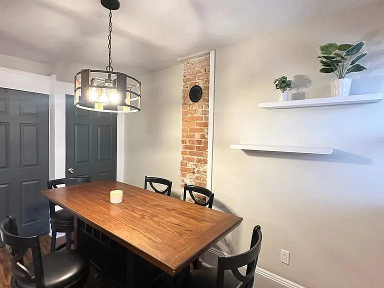 1320 W 80th St #A — Photo 14
