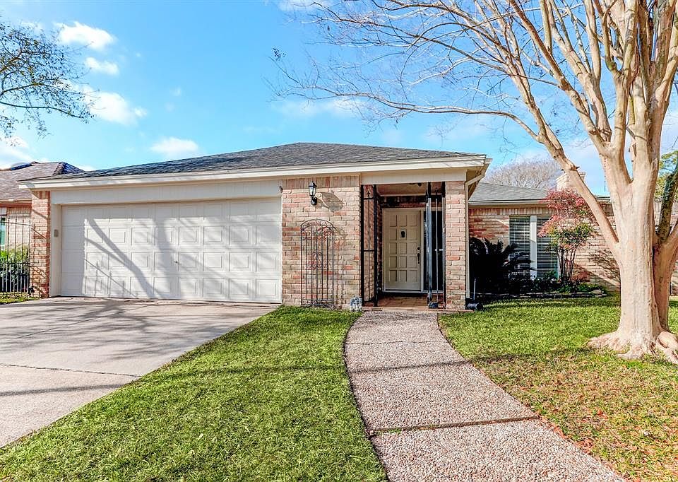 1st image of 6514 Oakland Hills Dr
