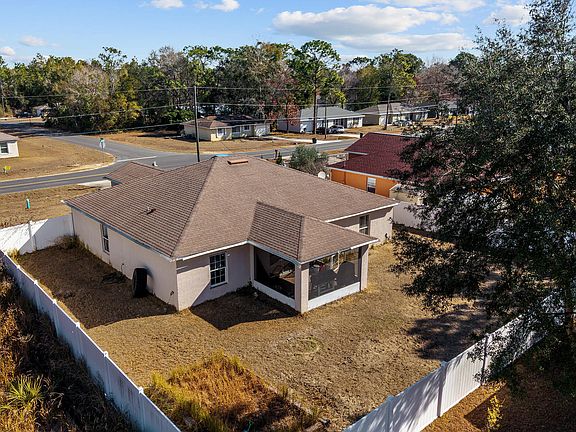 2nd image of 9545 Bahia Rd