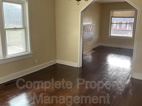 2324 Treadwell Rd, Birmingham, AL 35217