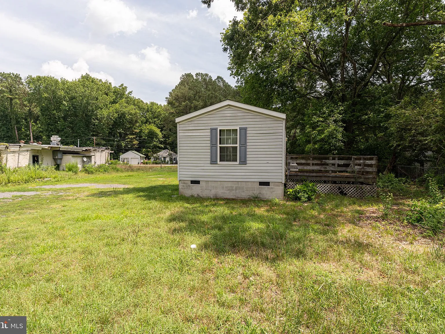3 bed, 1300 sqft, $1,495 — Photo 4