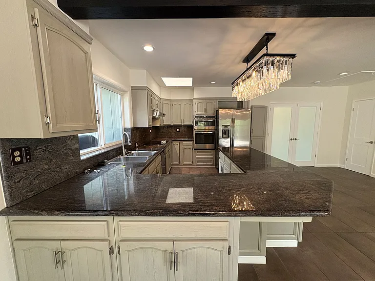 2350 Alameda De Las Pulgas — Photo 21