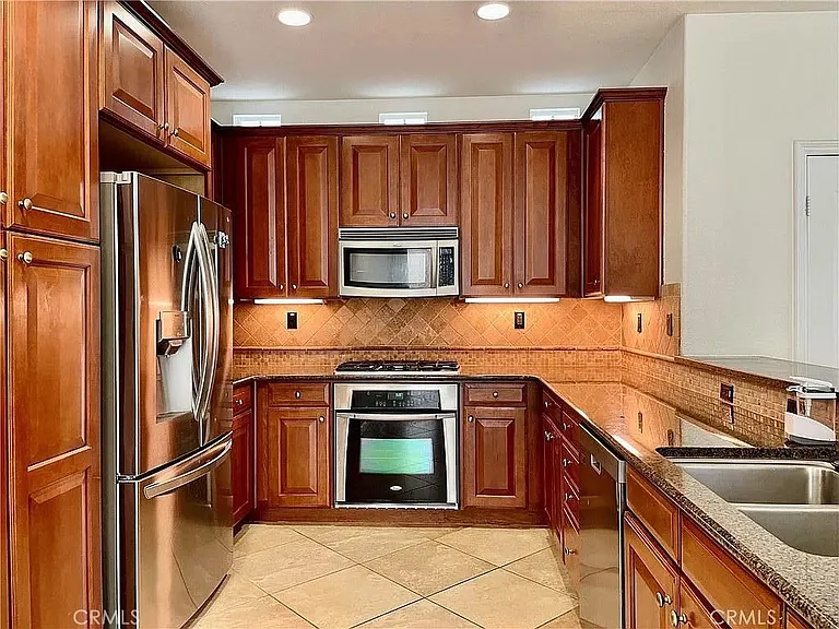 26380 Fowler Dr — Photo 4