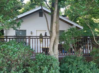 428 Lake Shore Dr, Hewitt, NJ 07421