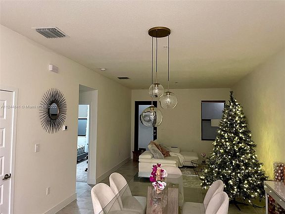 5th image of 8195 NW 104th Ave #22
