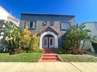 622 N Irving Blvd, Los Angeles, CA 90004