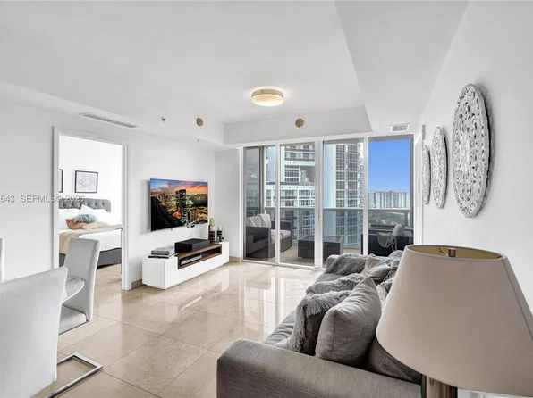18201 Collins Ave, Sunny Isles Beach, FL