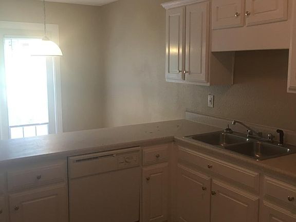 5th image of 6029 Creekerton Blvd