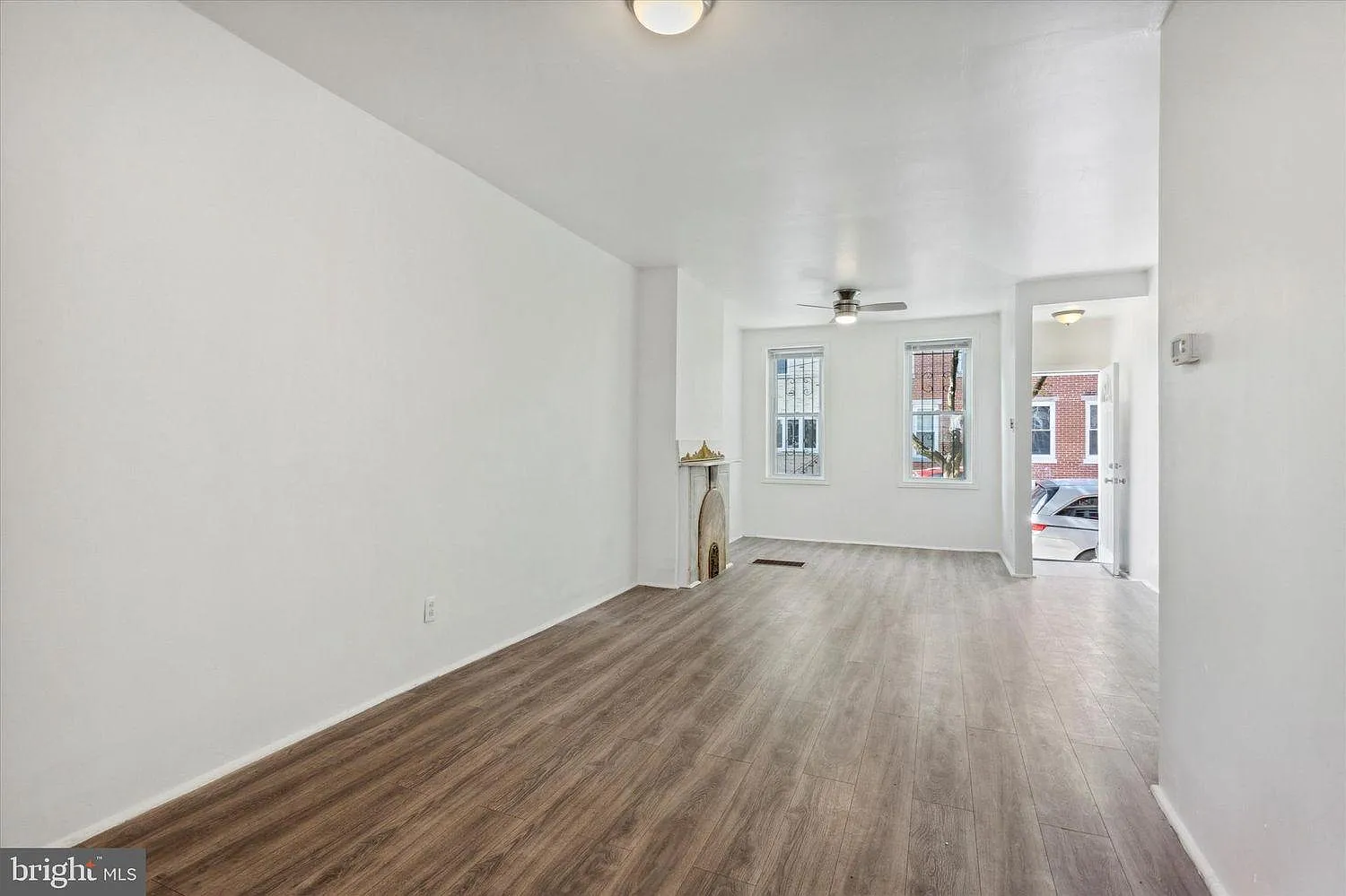 4 bed, 1.5 bath, 1800 sqft, $2,200 — Photo 4