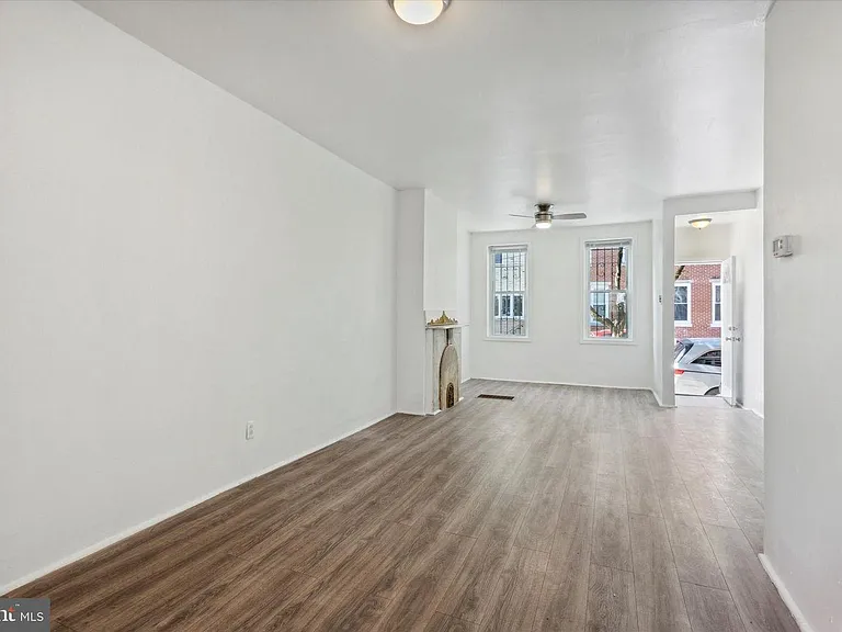 1st Floor Front