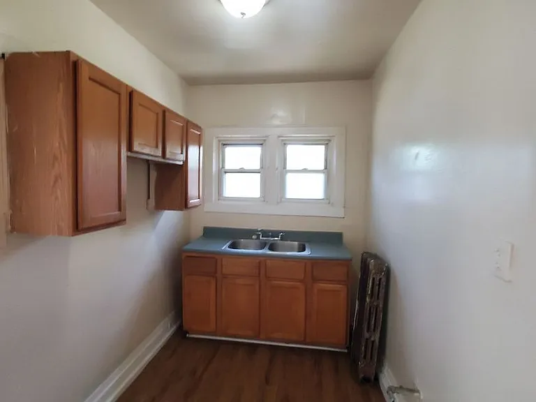 3866 N Port Washington Rd. - 8 Unit — Photo 11